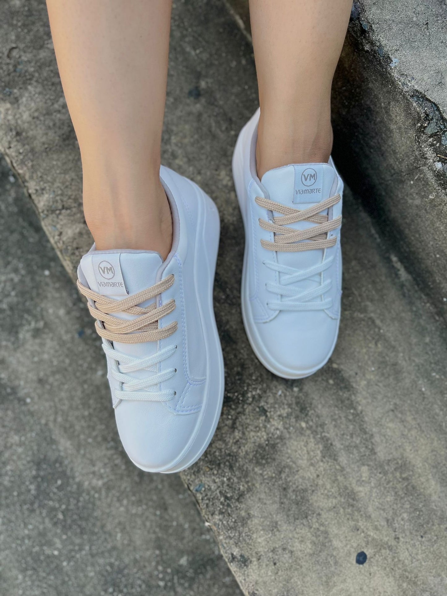 Catrina white and gold sneaker