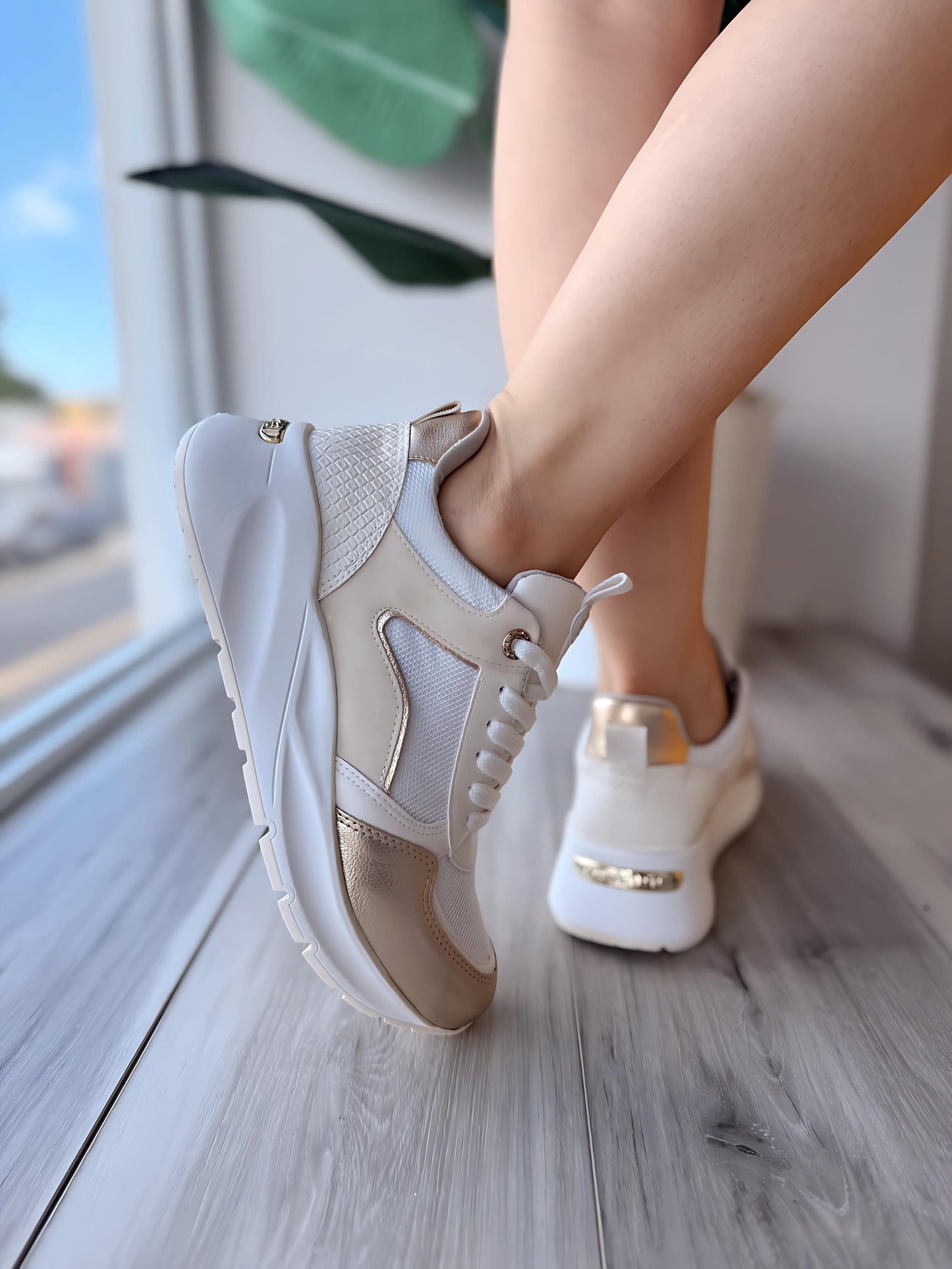 Monaco Sneaker