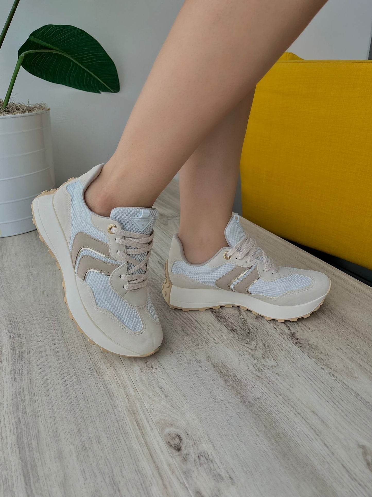 Creme White Vail Sneaker - Stela The Shoetique