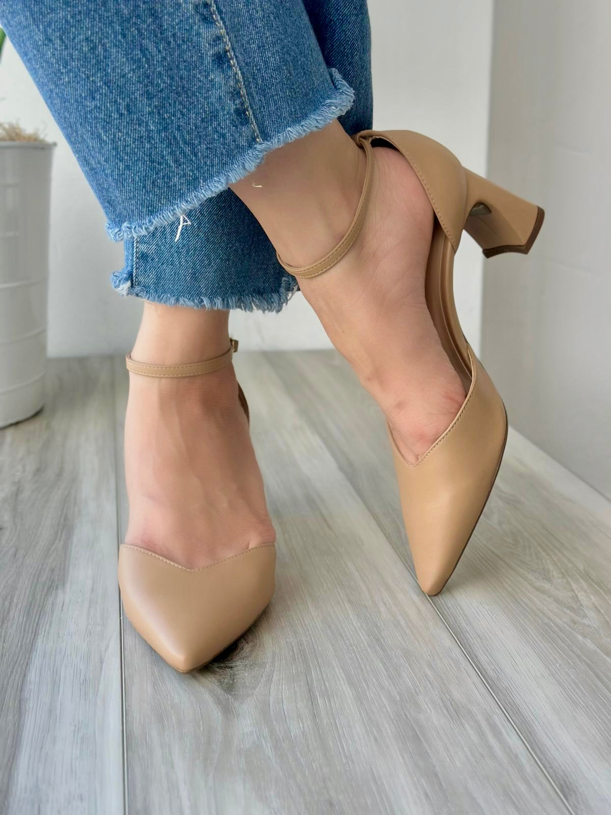 Fela beige heel - Stela The Shoetique