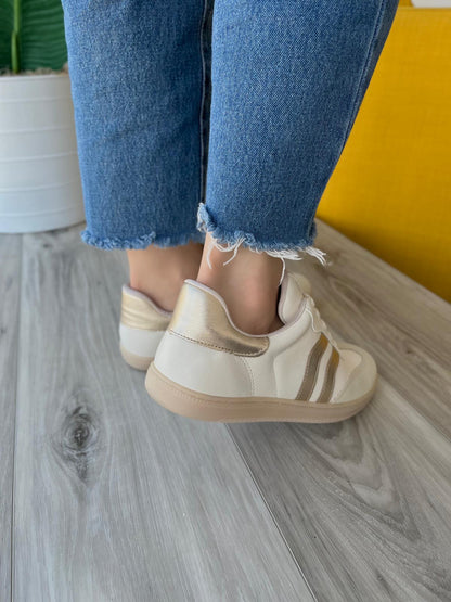 Zaida beige gold sneaker - Stela The Shoetique