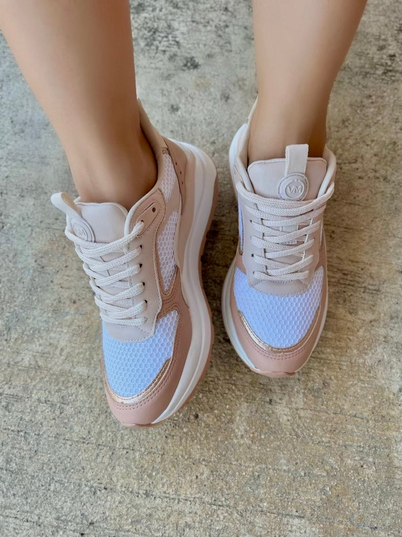 Lisa Creme Tones Sneaker