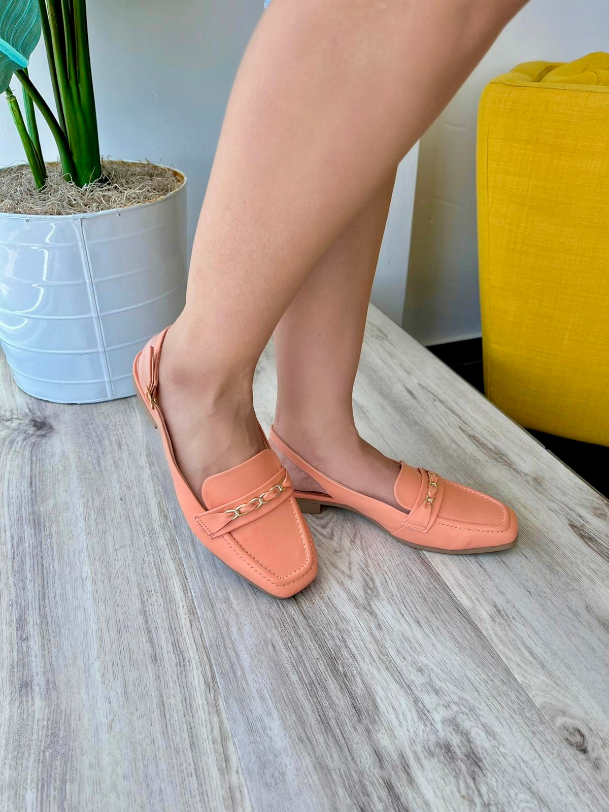 Evie peach slingback