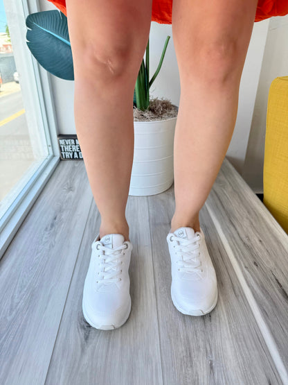 Cleo White 7,8