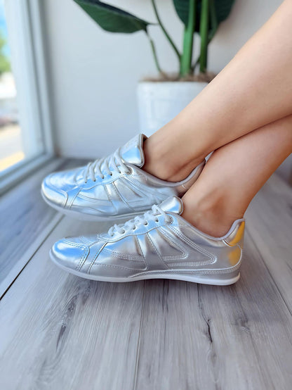 Adam silver sneaker