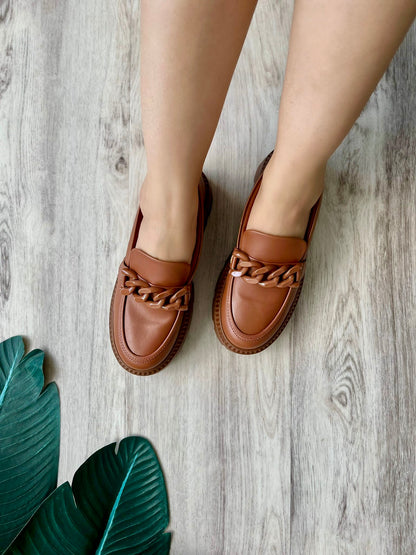 Emmy brown loafer