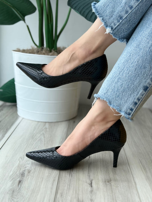 Pauli black 8