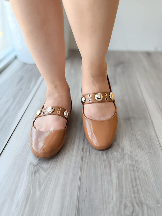 Edelmira camel