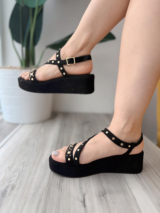 Arabella black