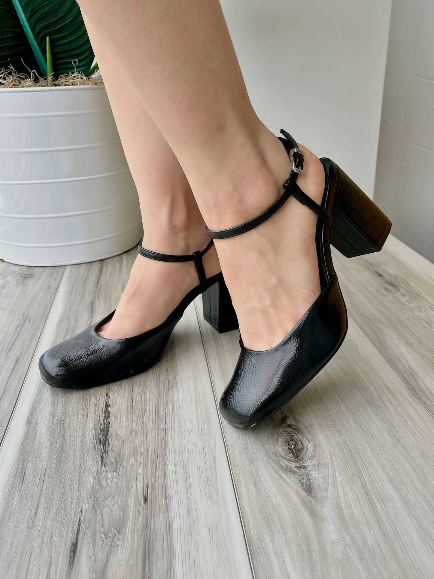 Laika black heel