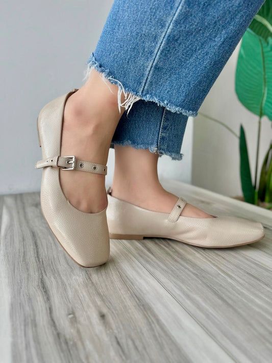 Sarita beige ballerina