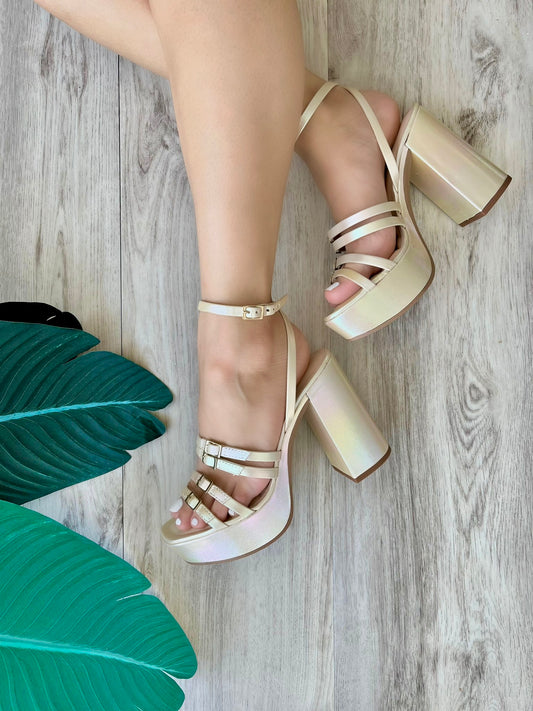 Dayane Creme Heel