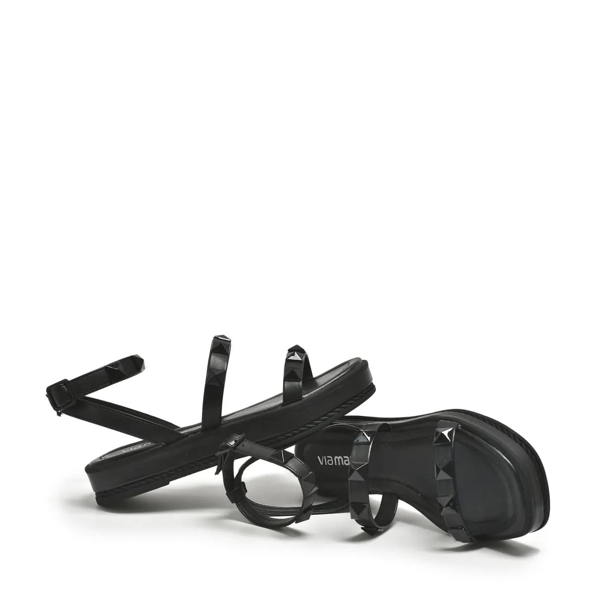 Damara black size 10