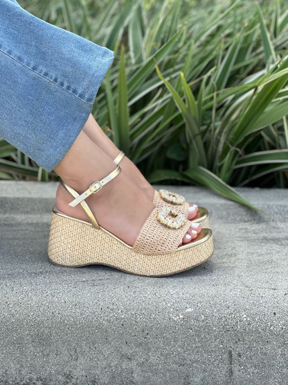 Camila creme wedge - Stela The Shoetique