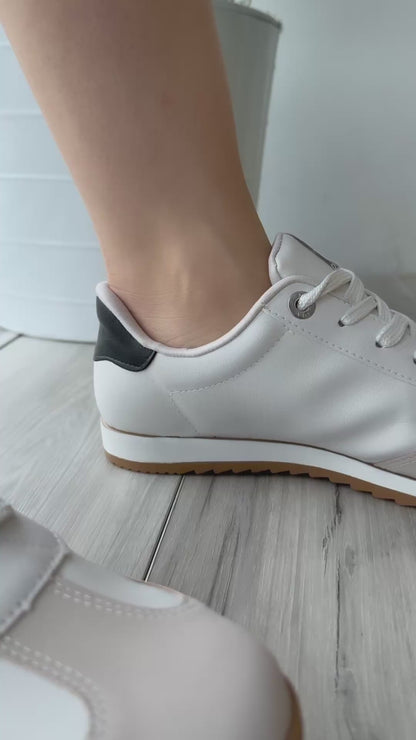 Giovani blk white 7