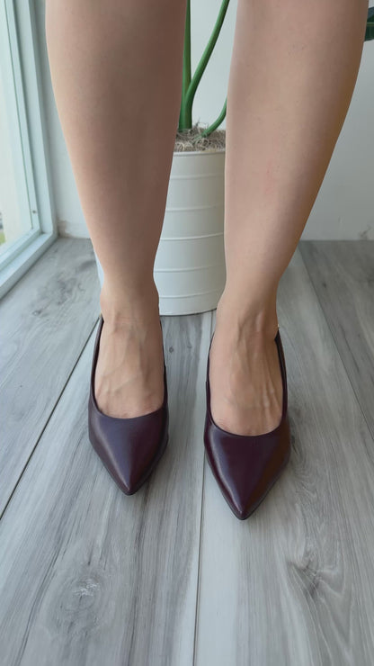Leyla dark wine heel
