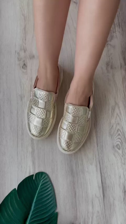 Miley gold sneaker