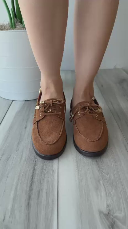 Kai camel topsider